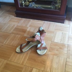 Ladies sandals